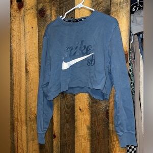 Nike cropped crewneck